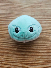 Load image into Gallery viewer, Seafoam White Treefrog Plop Frogs