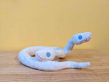 Load image into Gallery viewer, 2 Headed Snakes
